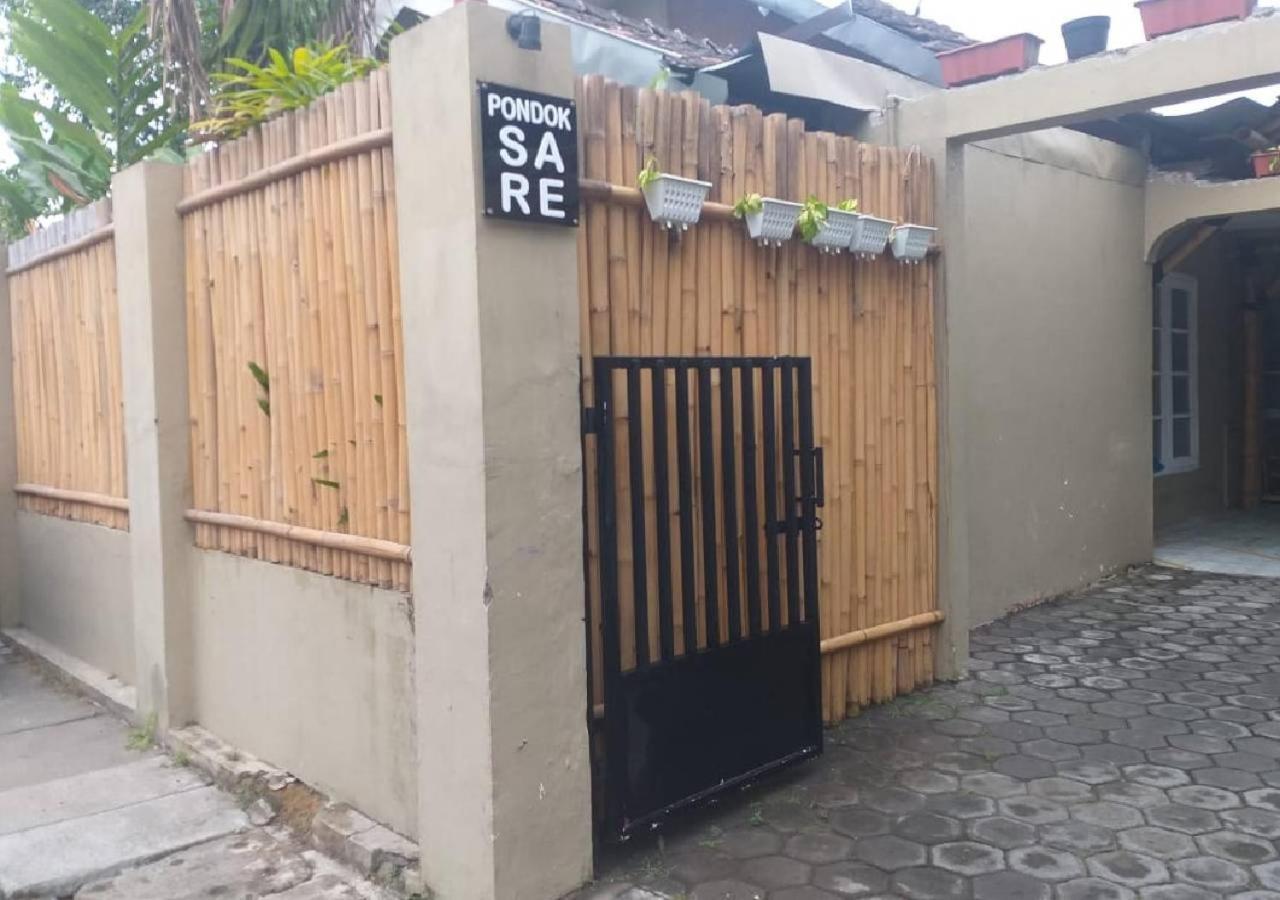 Pondok Sare Ostello Yogyakarta Esterno foto
